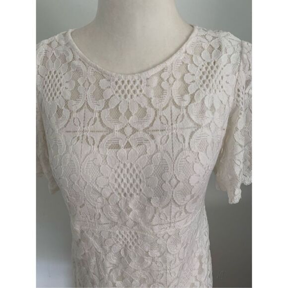 White lace dress size 6 - Picture 2 of 4